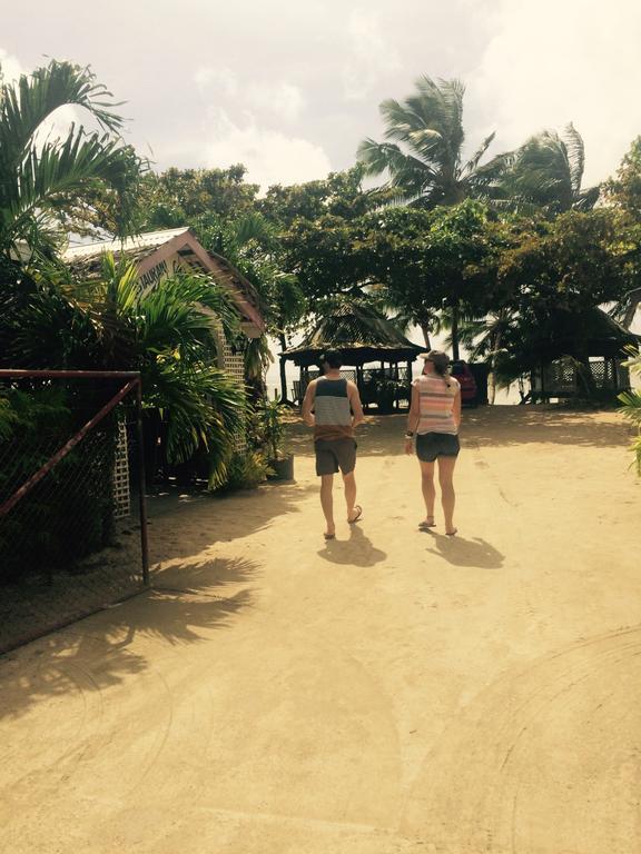 Manase Vacations Beach Fale酒店 外观 照片
