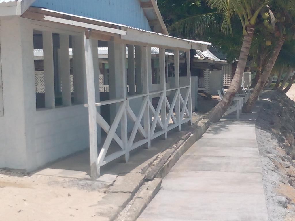 Manase Vacations Beach Fale酒店 外观 照片